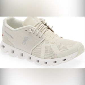 On Cloud Running ( Pearl white)